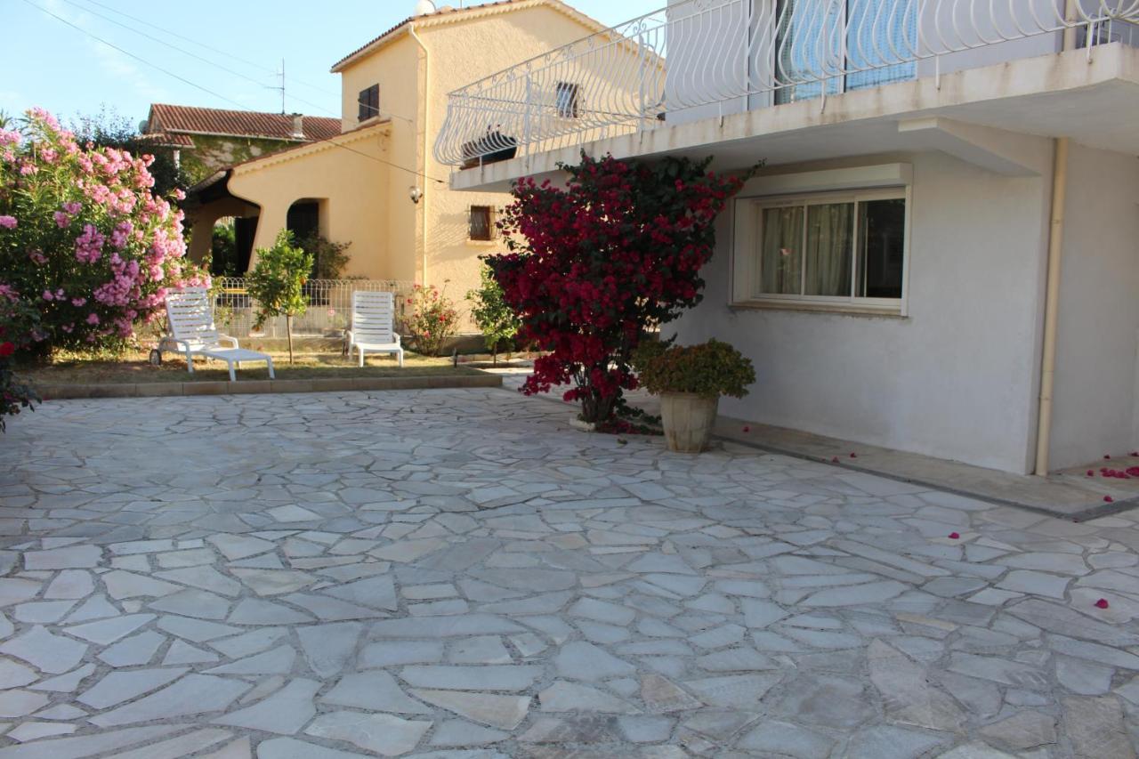 Residence Inaya Six-Fours-les-Plages Exterior foto